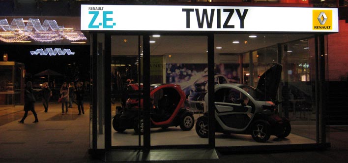 Punto de Exposición y Venta Twizy